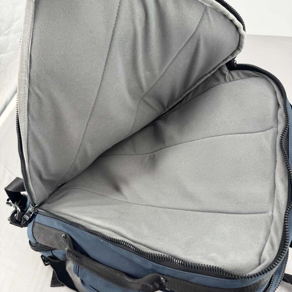 Ful Ridge Collection Cruiser Travel Backpack Navy Blue - Picture 3 of 9